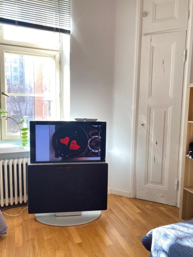 Big Studio Close To Center With Wifi ヘルシンキ エクステリア 写真
